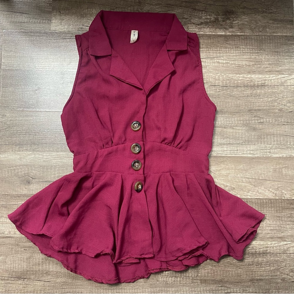 Sleeveless Plum Button-Up Peplum Top